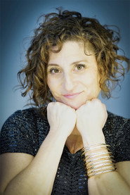 Shoshana Sperling 头像