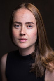 Helen Mackay 头像