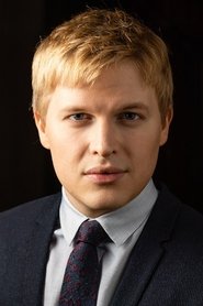 Ronan Farrow 头像