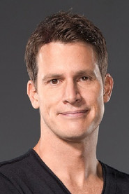 Daniel Tosh 头像
