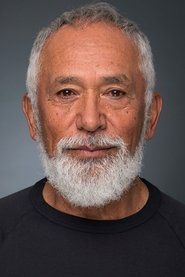 George Henare 头像