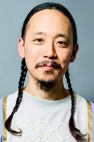 長久允 头像