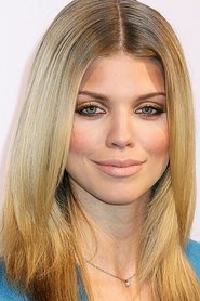安娜·琳恩·麦考德 头像