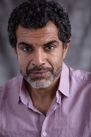 Ezra Faroque Khan 头像