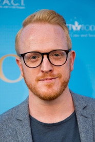 Owain Rhys Davies 头像