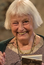 Elfriede Irrall 头像