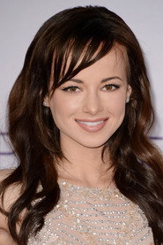 Ashley Rickards 头像