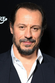 Stefano Accorsi 头像