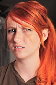 Tessa Violet 头像