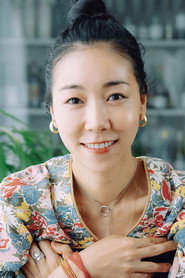 安藤桃子 头像