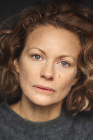 Charlotte Hunter 头像
