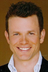 Christopher Bolton 头像