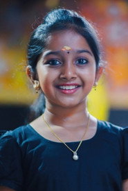 Devanandha 头像