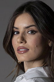 Camila Queiroz 头像