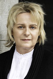 Joanne Pearce 头像