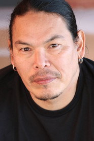 James Whitecloud 头像