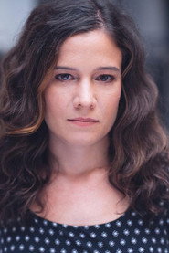 Molly Carden 头像