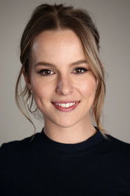 Bridgit Mendler 头像