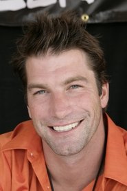 Charlie O'Connell 头像
