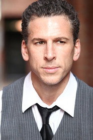 Andrew Oliveri 头像