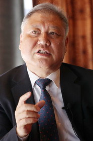 权日勇 头像