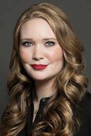 Sarah J. Maas 头像