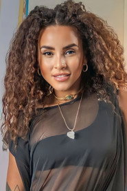 Domitila Barros 头像
