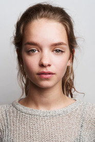 Olivia-Mai Barrett 头像