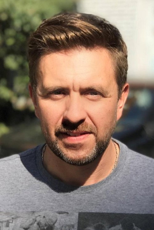 Влад Николаев 头像