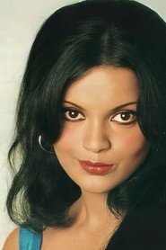 Zeenat Aman 头像
