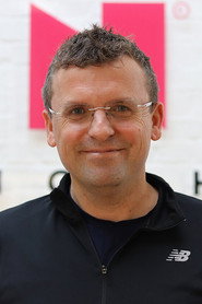 John McKenna 头像
