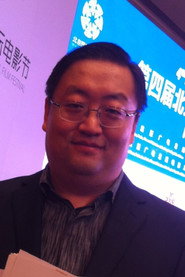 束焕 头像