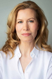 Kerri Smith 头像