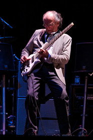 Patrick Djivas 头像