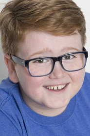 Angus Costello 头像