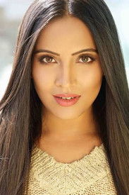 Meghna Naidu 头像