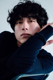 坂口健太郎 头像