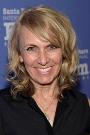 Bronwen Hughes 头像