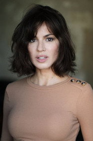 Natalia Avelon 头像