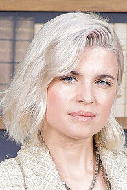 Cécile Cassel 头像