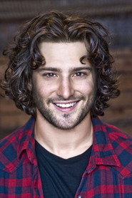 Ethan Mitchell 头像