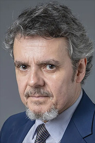 Cássio Gabus Mendes 头像