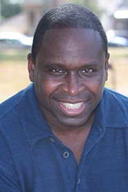 Derrick Simmons 头像