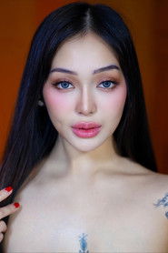 奥德丽·阿维拉 头像