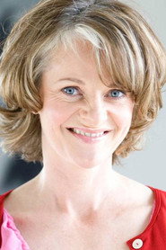 Miranda Harcourt 头像