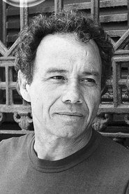 Stênio Garcia 头像