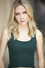 Julia Nightingale 头像