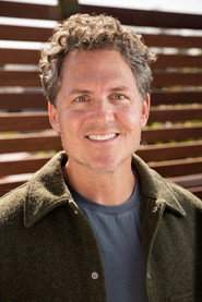 Greg Whiteley 头像