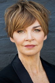 Martha Hackett 头像