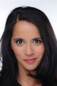 Sophia Aram 头像